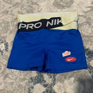 JUNIORS XS BLUE NIKE PRO ATHLETIC WEAR SHORTS